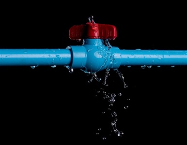 What To Do After a Pipe Bursts at Your Commercial Property